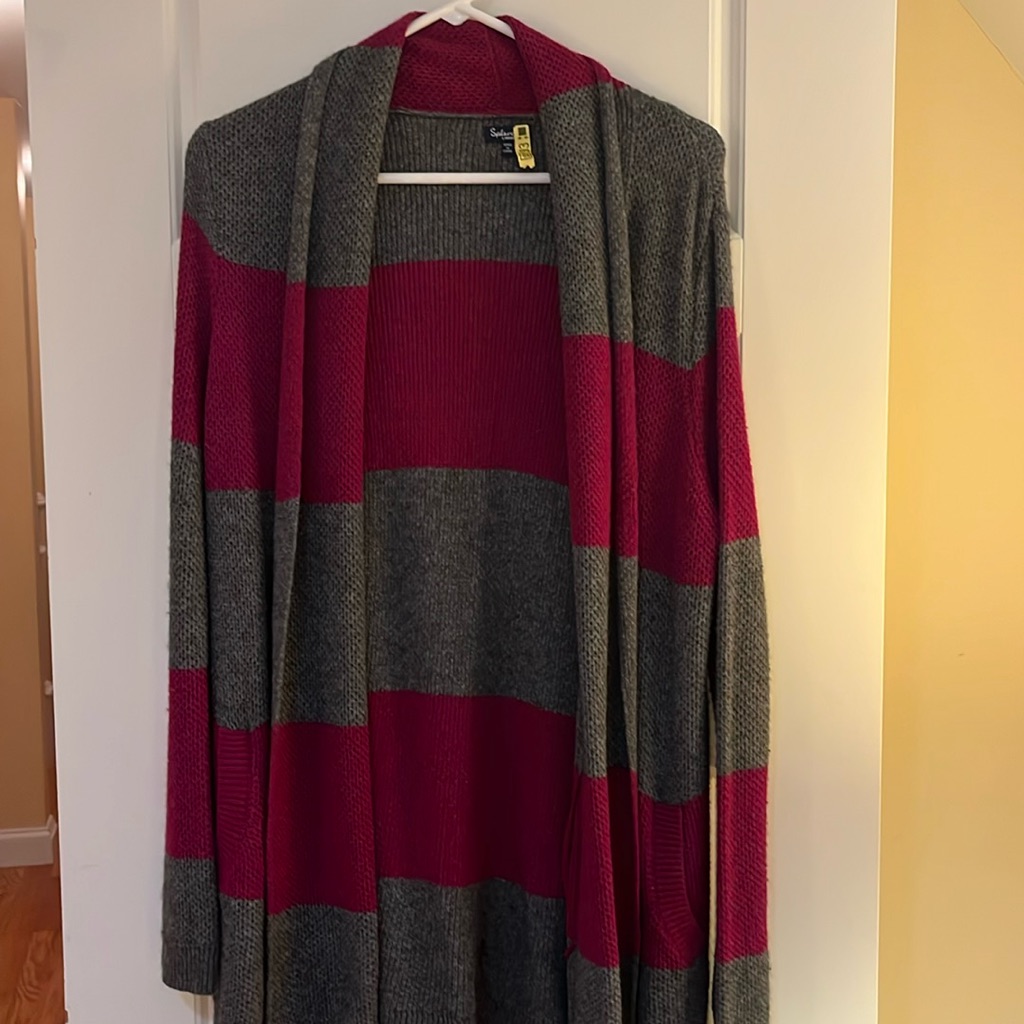Splendid Long Sweater (L) Guc